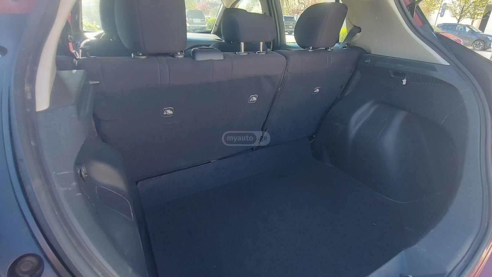 Nissan Leaf SL PLUS 2023 — миниатюра 11