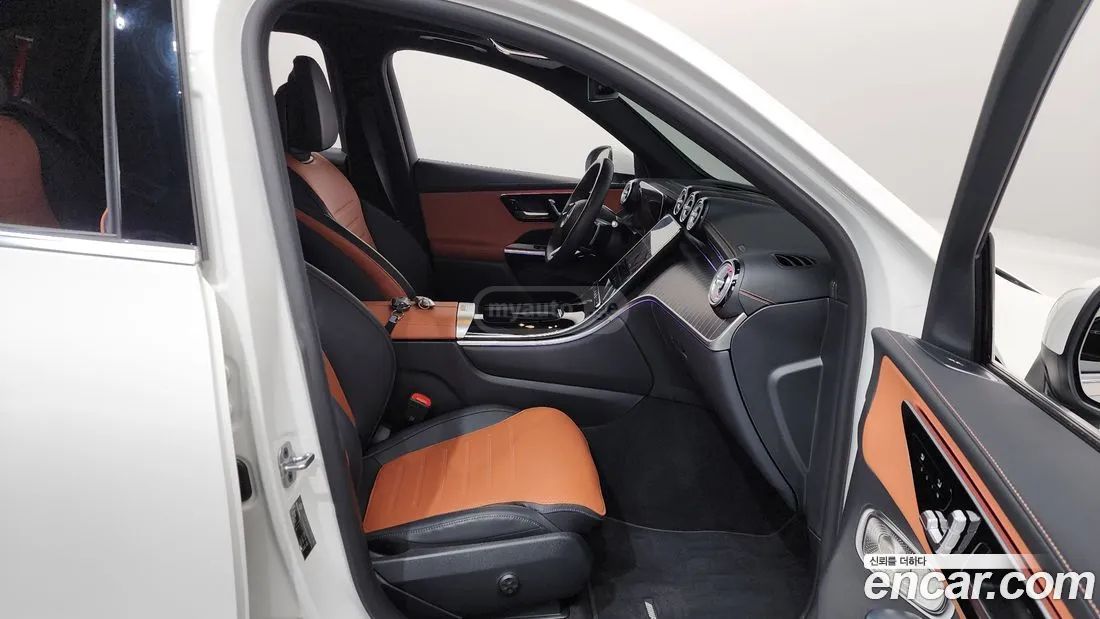 Mercedes-Benz GLC 200 2023 — миниатюра 11