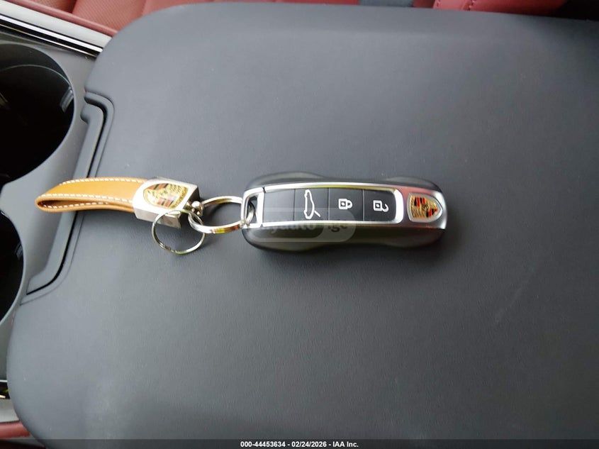 Porsche Panamera - фото 8