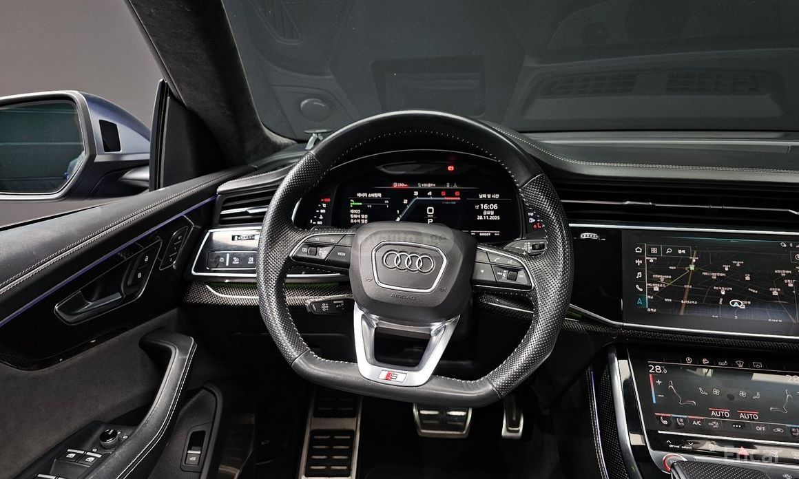 Audi SQ8 2020 — миниатюра 12