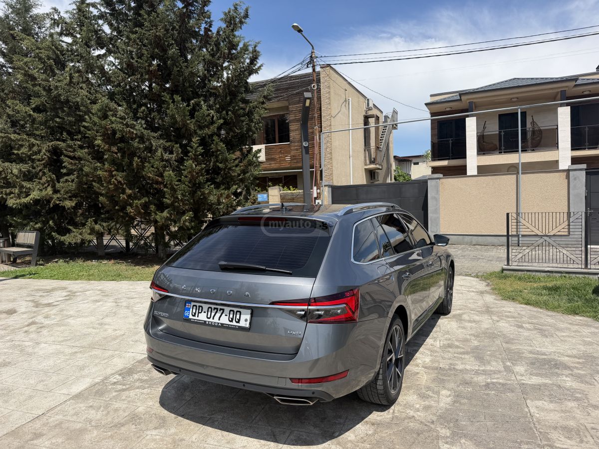 Skoda Superb - фото 6