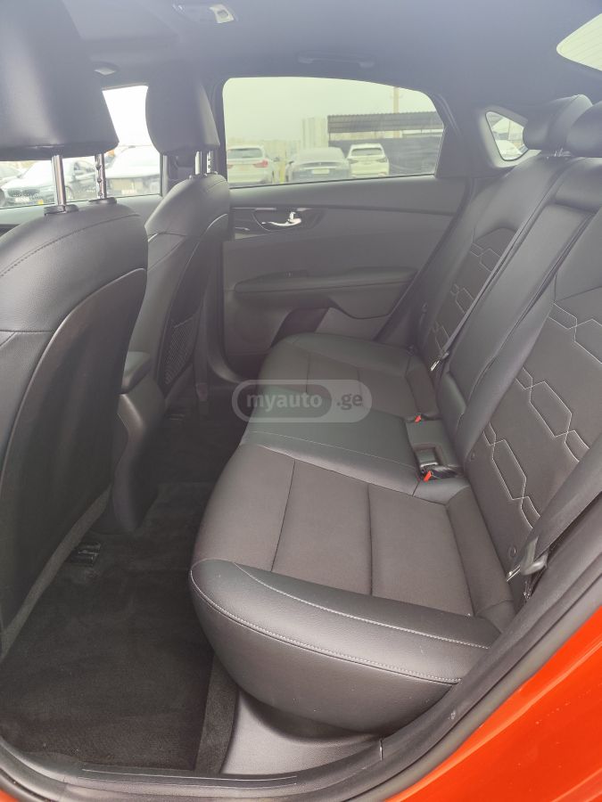 Kia Forte - фото 3