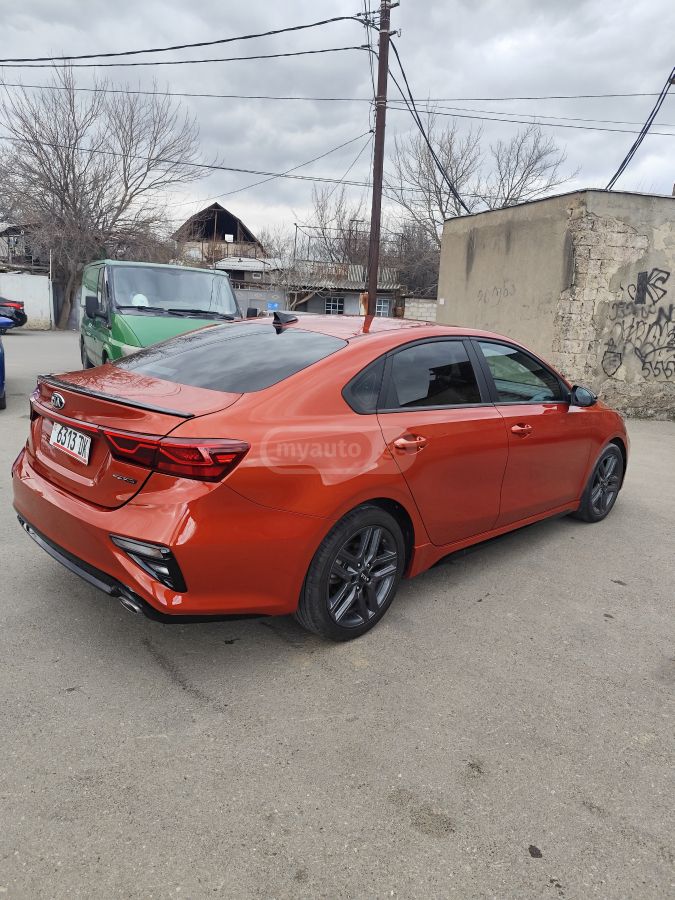 Kia Forte - фото 8