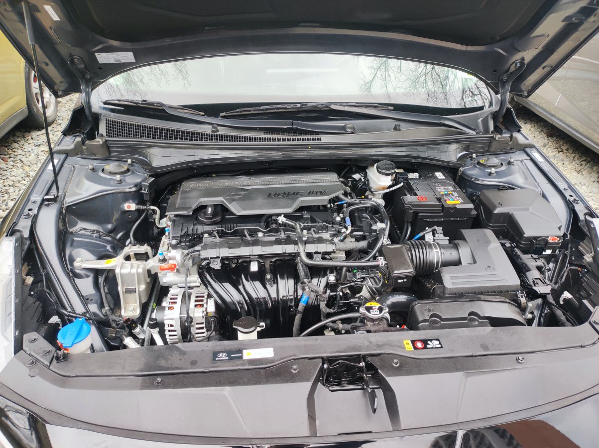 Hyundai SEL 4dr Sedan CVT — миниатюра 14