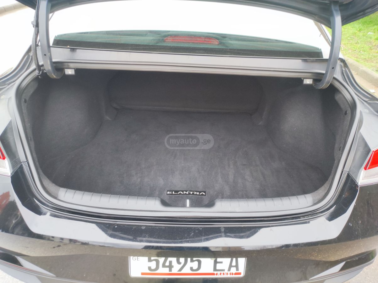 Hyundai SEL 4dr Sedan CVT — миниатюра 15