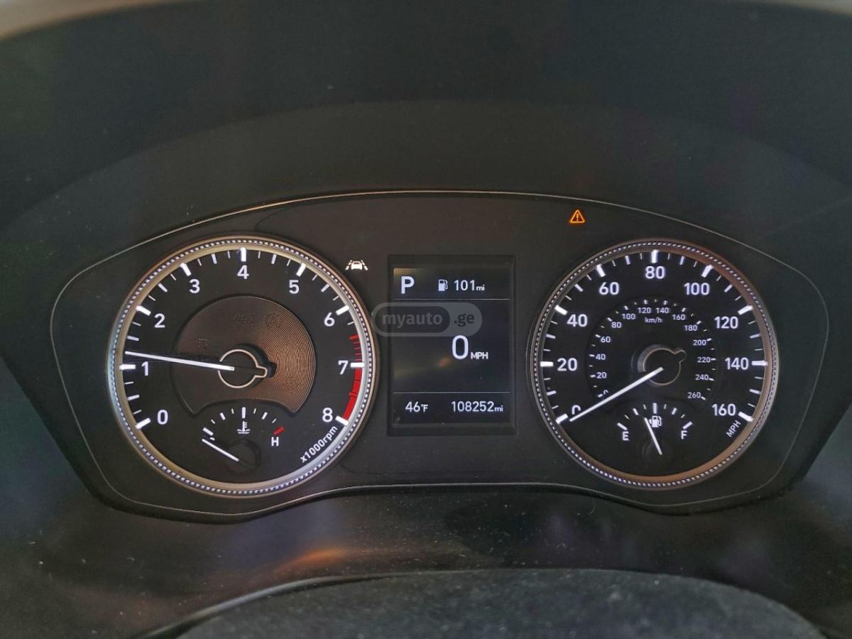 Hyundai SE 2.4 4dr Front-Wheel Drive A — миниатюра 9