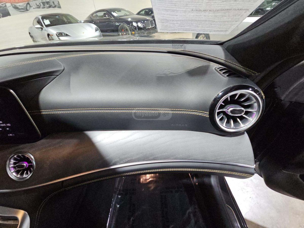 Mercedes-Benz AMG 53 - фото 14