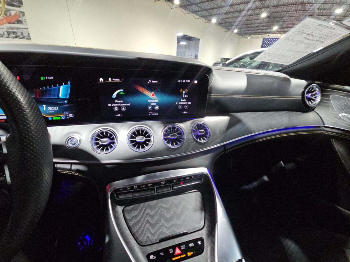 Mercedes-Benz AMG 53 - фото 2