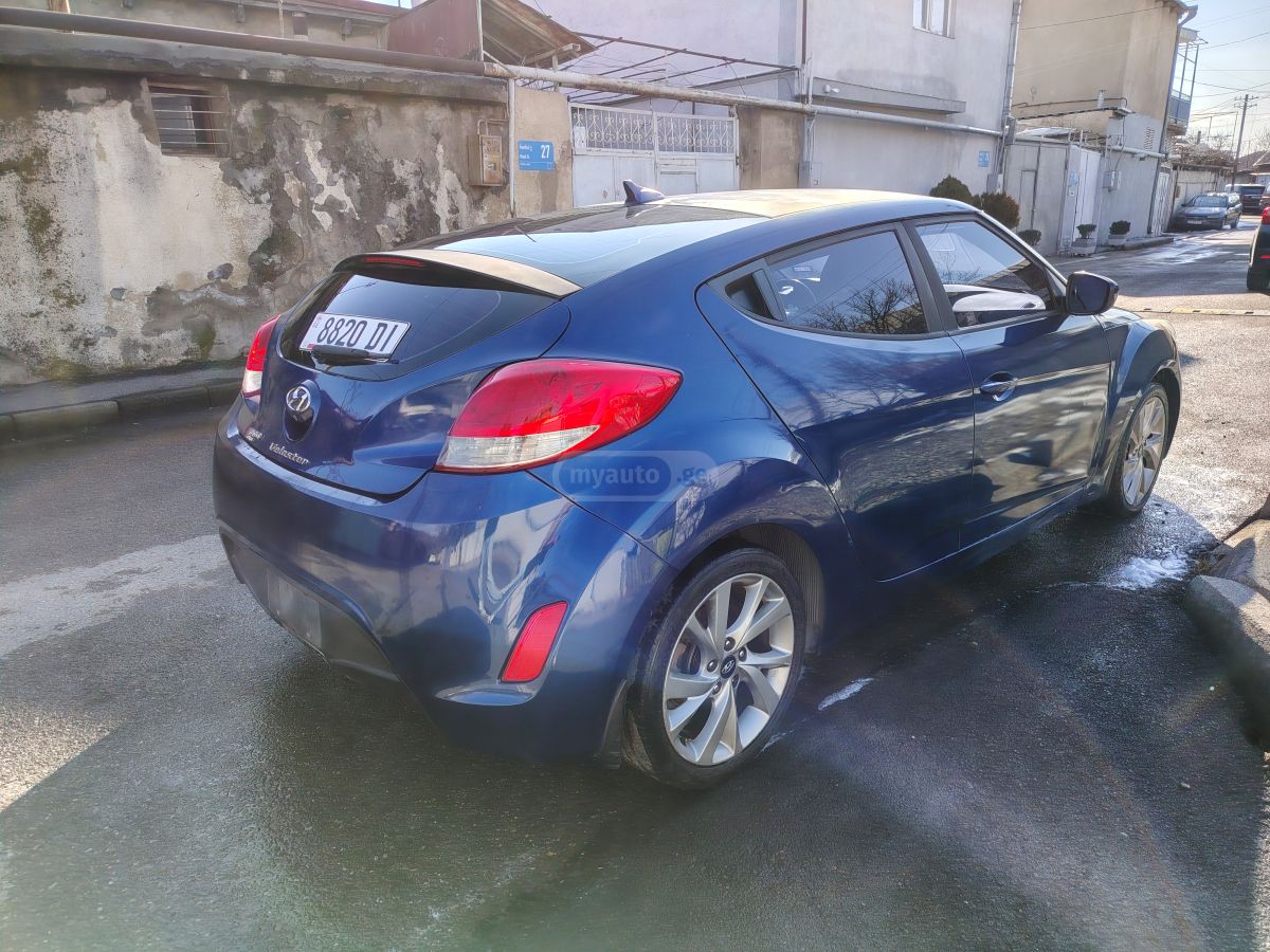 Hyundai Veloster - фото 3