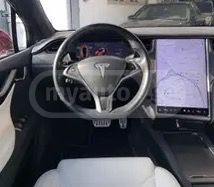 Tesla Model X - фото 5