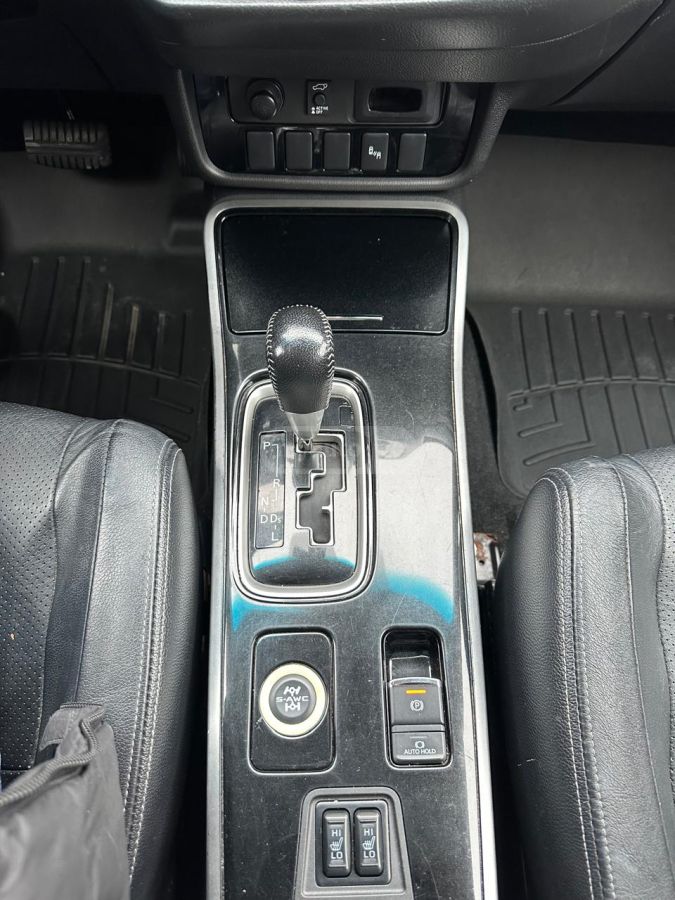 Mitsubishi Outlander - фото 15