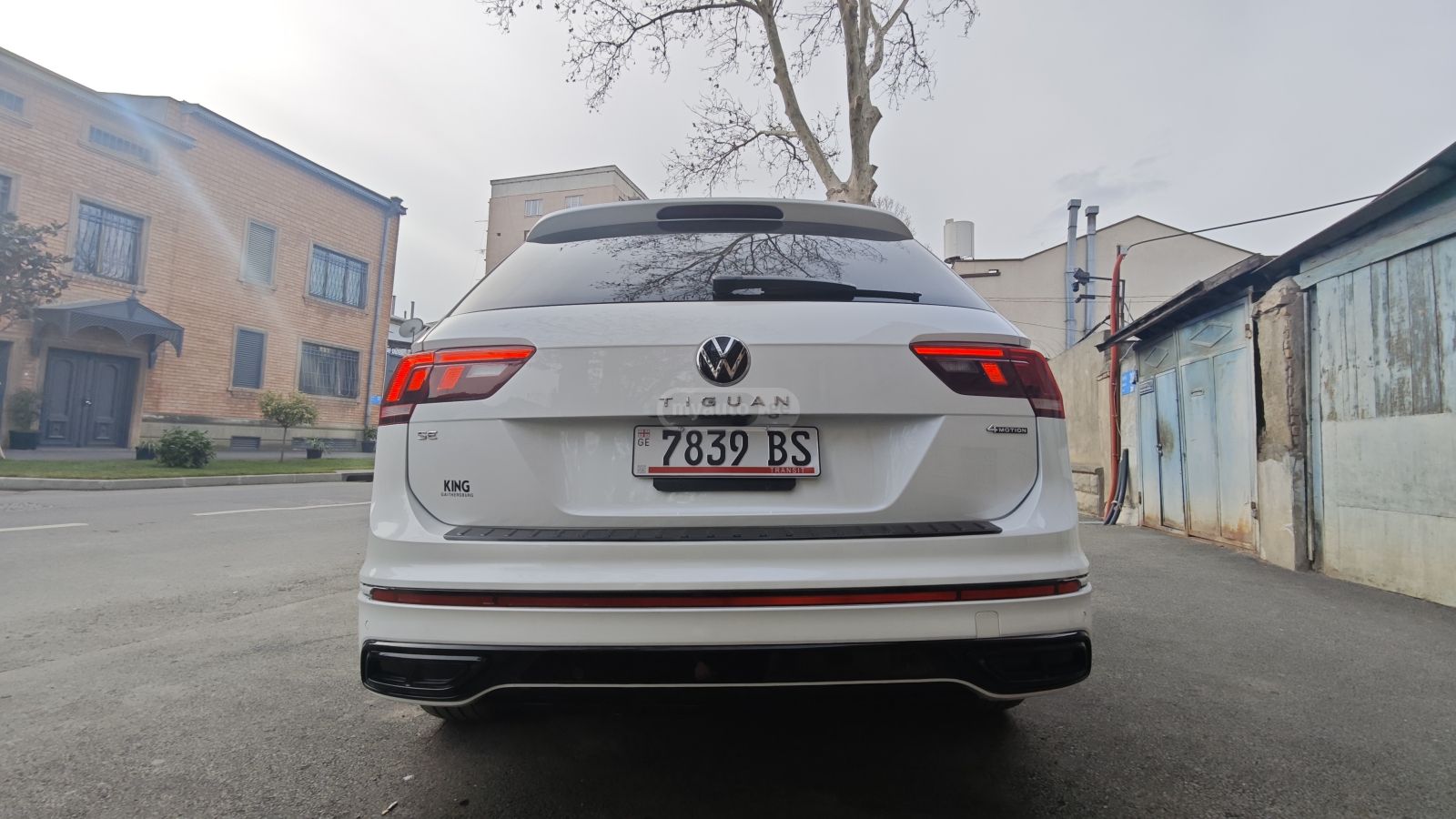 Volkswagen Tiguan - фото 5