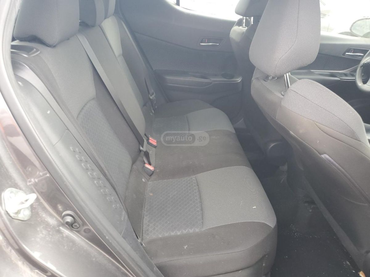 Toyota CHR 2021 — миниатюра 10