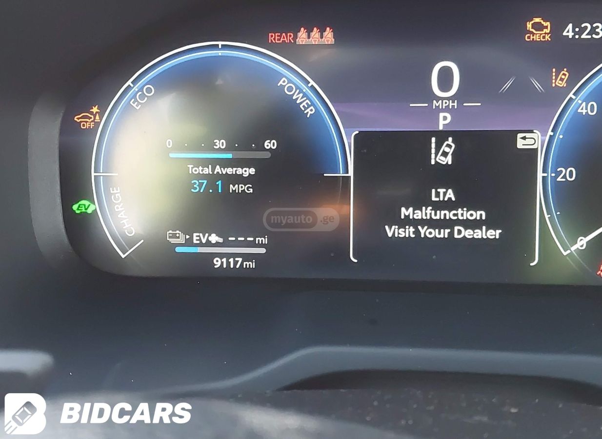 Toyota RAV 4 - фото 3