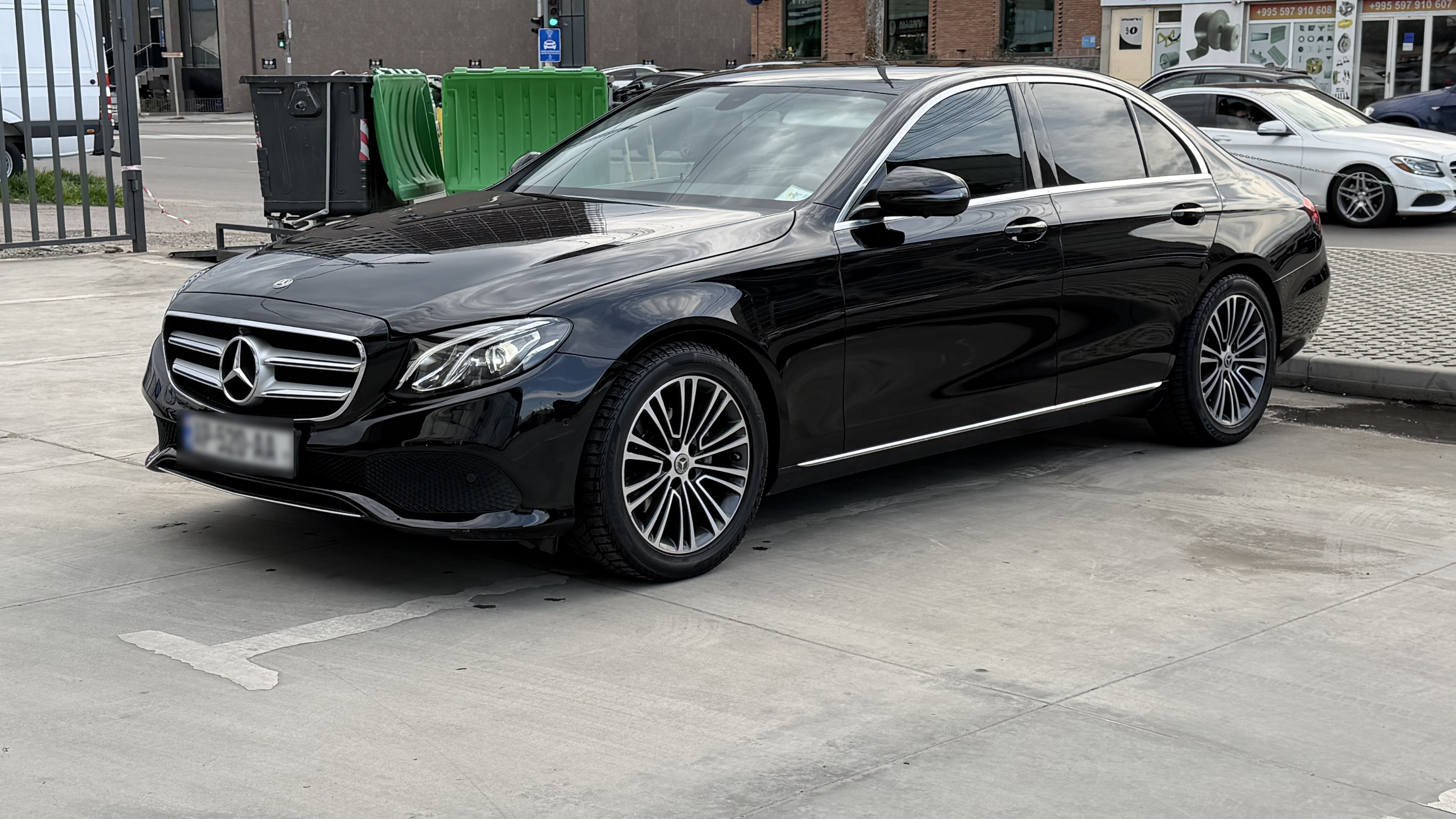 Mercedes-Benz E 220 - фото 6