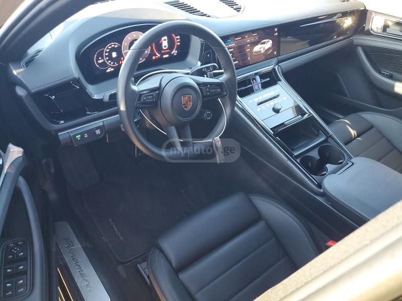 Porsche Panamera - фото 8