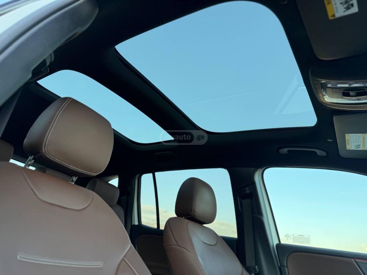 Mercedes-Benz GLB 250 2022 — миниатюра 11