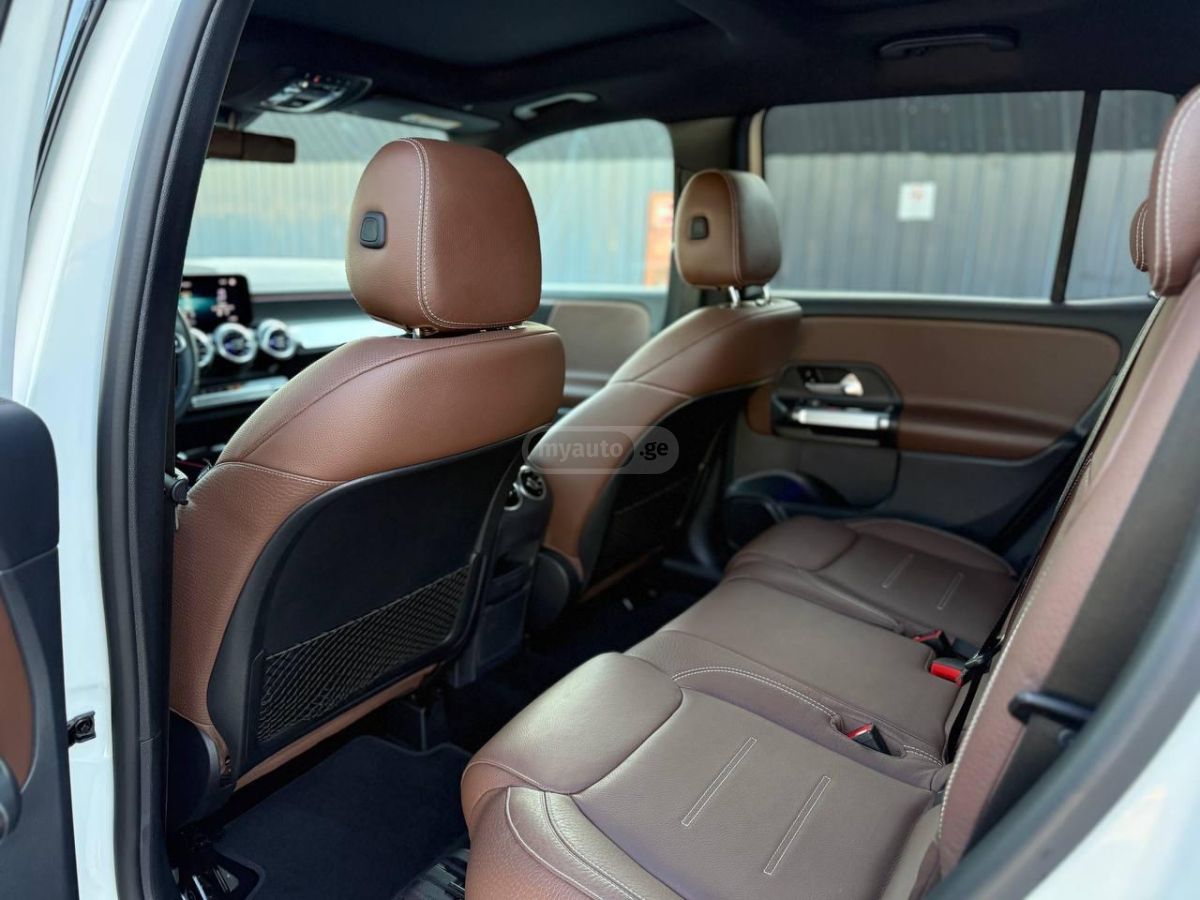Mercedes-Benz GLB 250 2022 — миниатюра 12