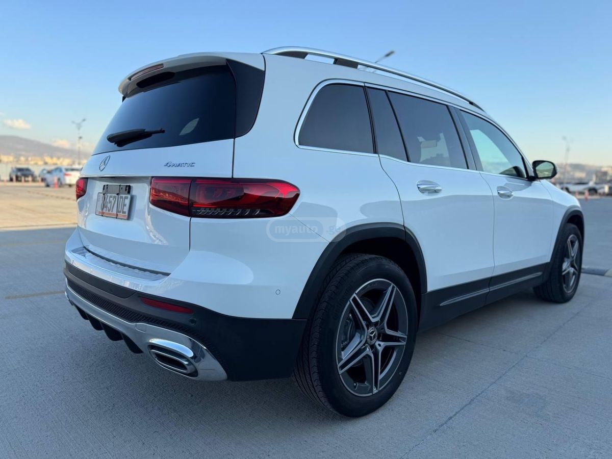 Mercedes-Benz GLB 250 2022 — миниатюра 2