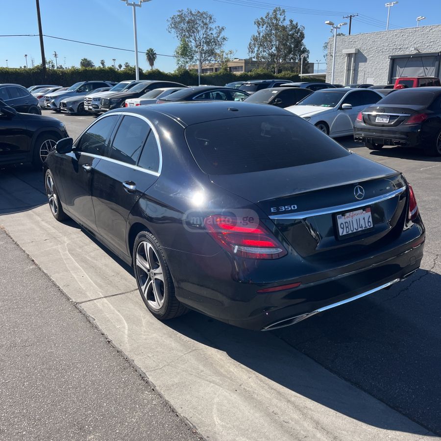 Mercedes-Benz E 300 2020 — миниатюра 4