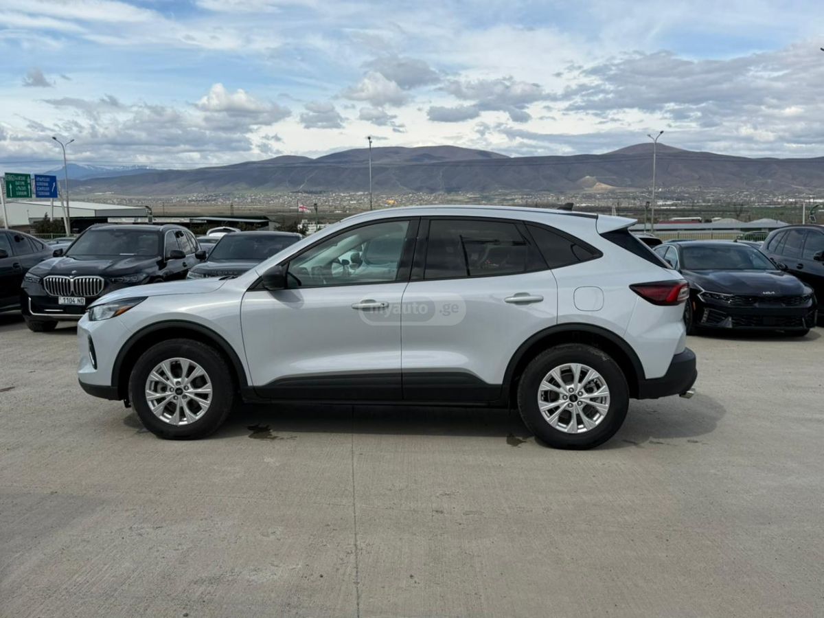 Ford Escape - фото 5