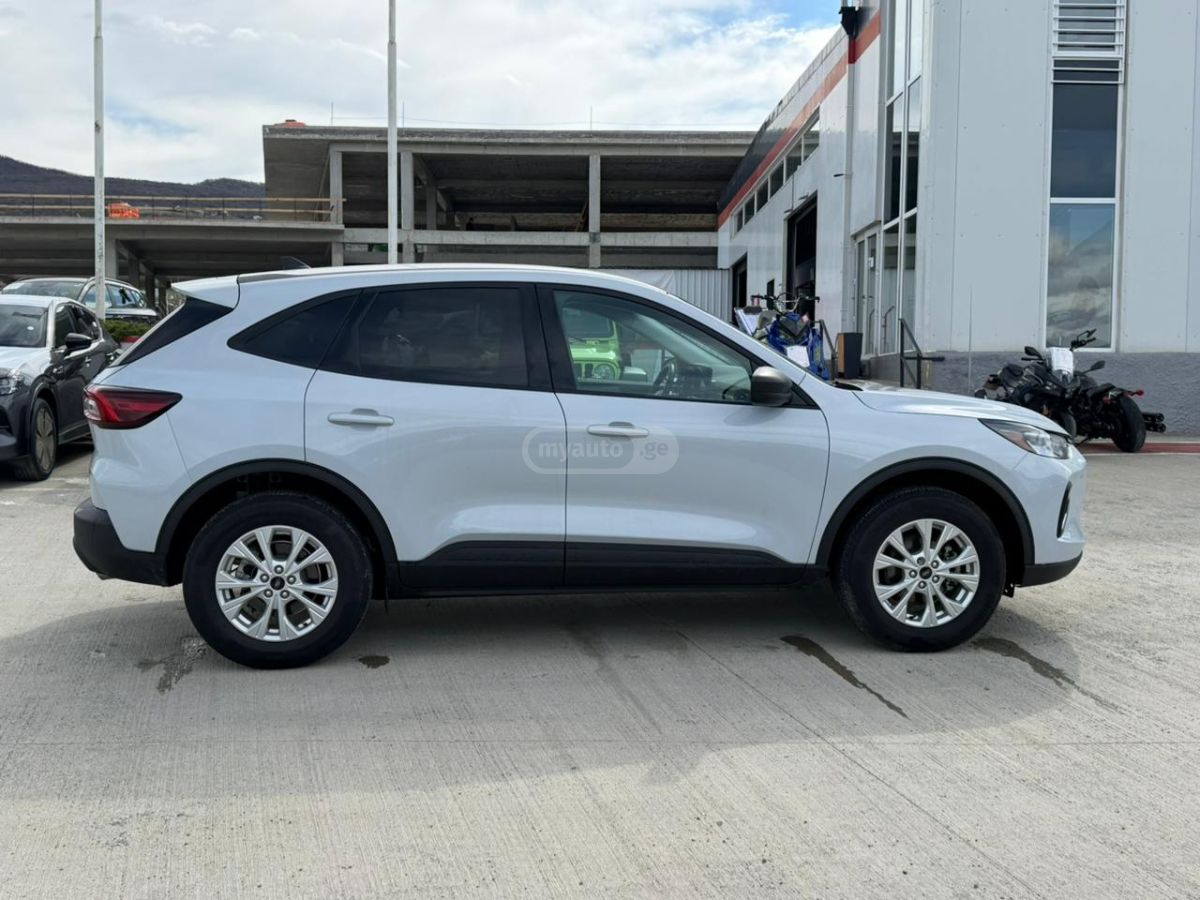 Ford Escape - фото 9