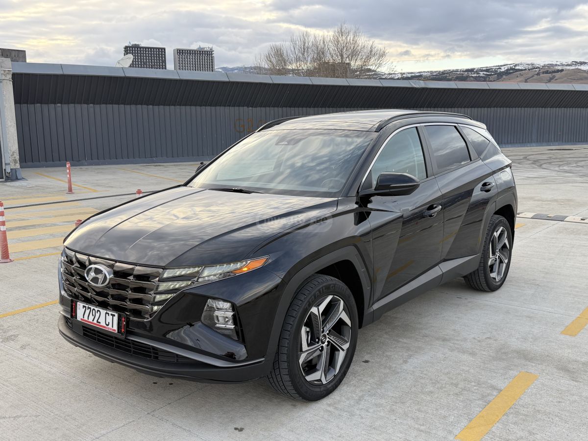 Hyundai Tucson - фото 1