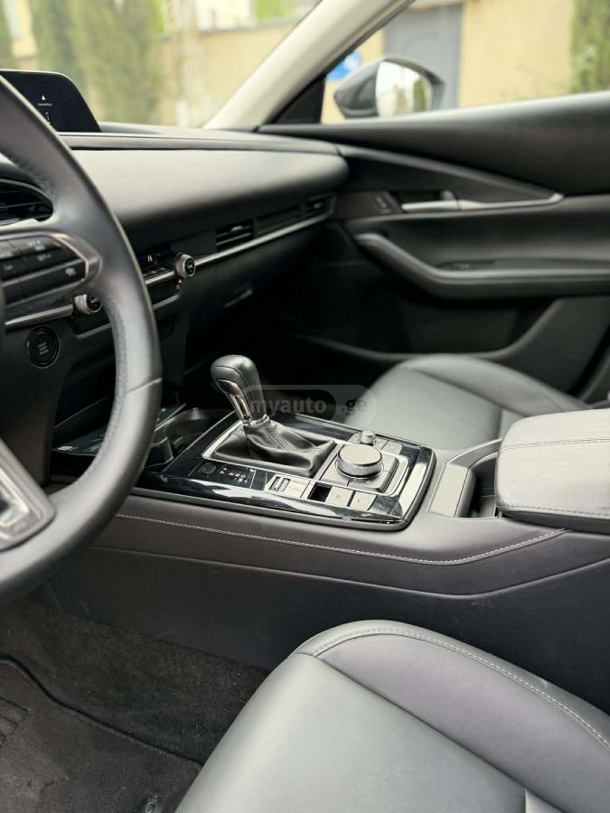 Mazda CX-30 - фото 2