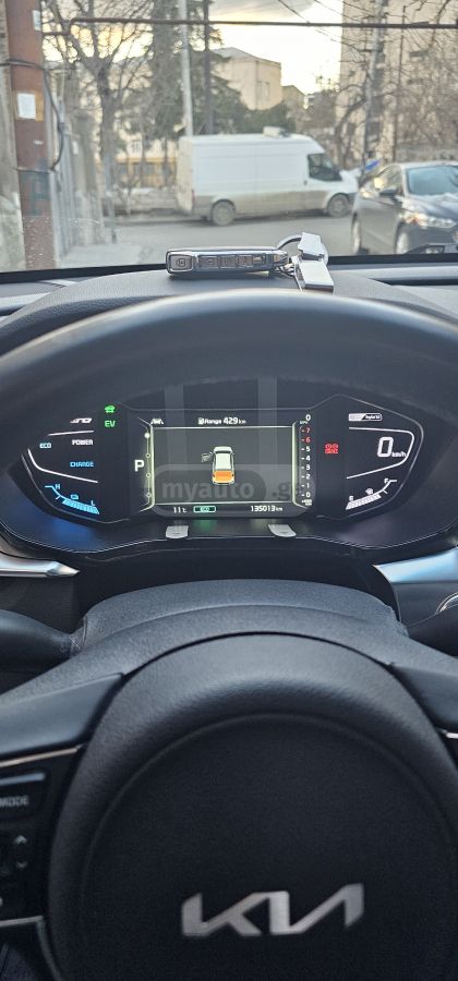 Kia Niro - фото 8