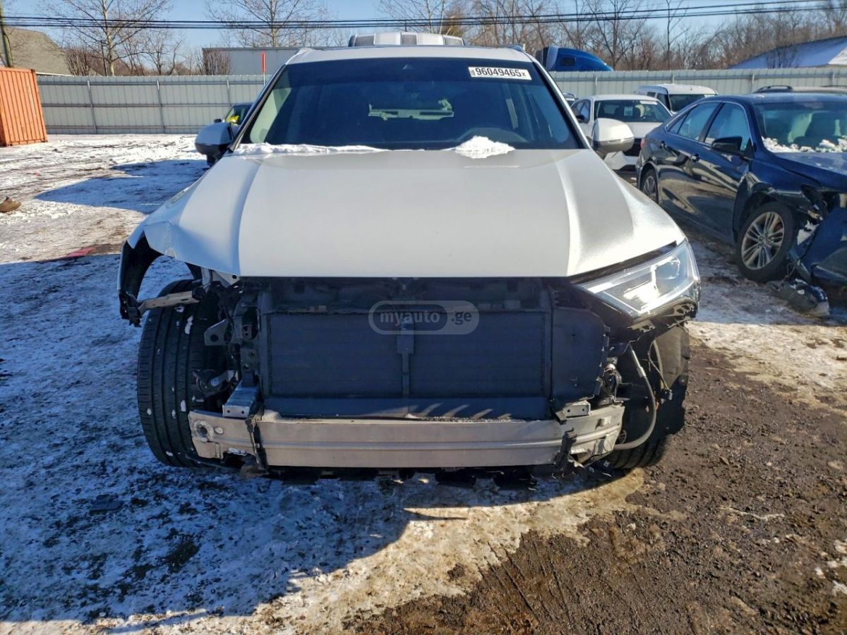 Audi 45 Premium 4dr All-Wheel Drive — миниатюра 2