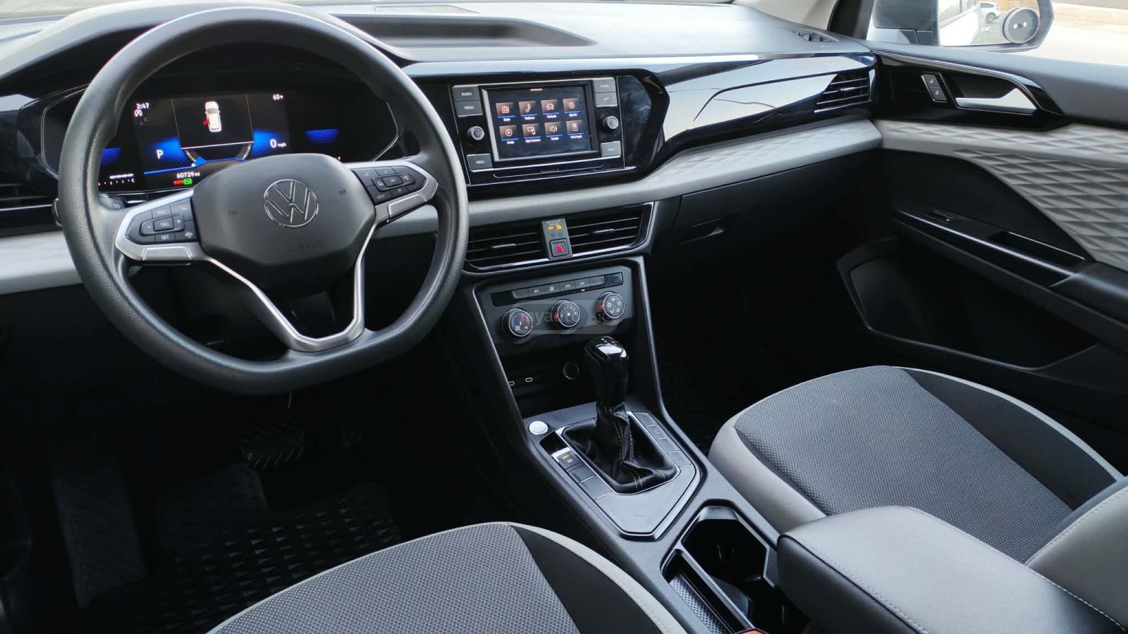 Volkswagen Taos - фото 4