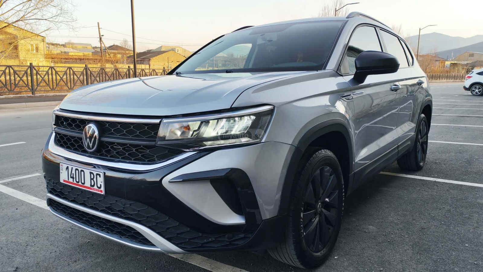 Volkswagen Taos - фото 8