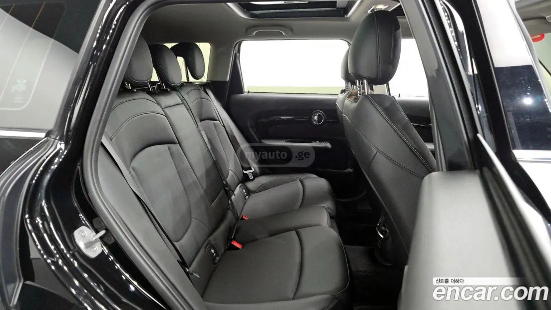 MINI Clubman 2023 — миниатюра 11