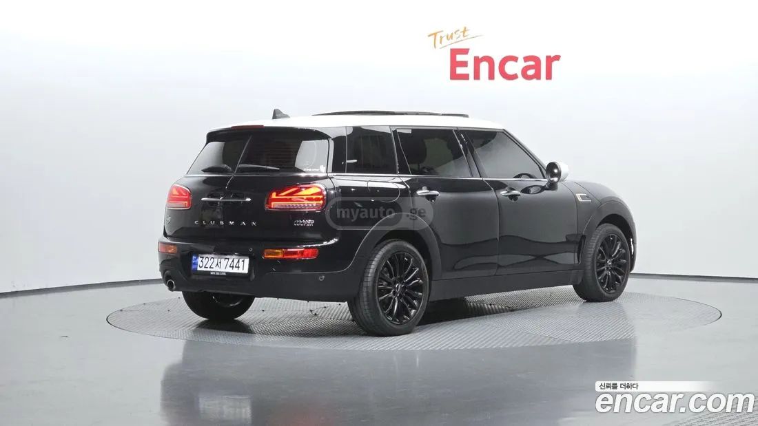 MINI Clubman 2023 — миниатюра 2