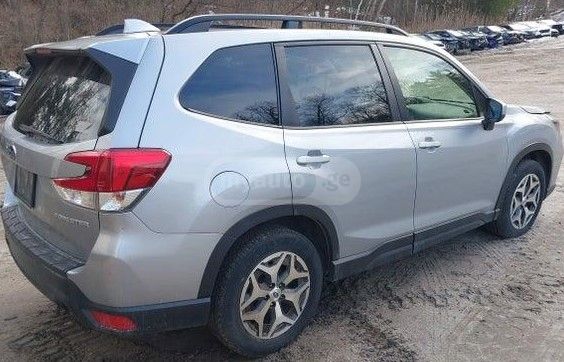 Subaru Forester - фото 4