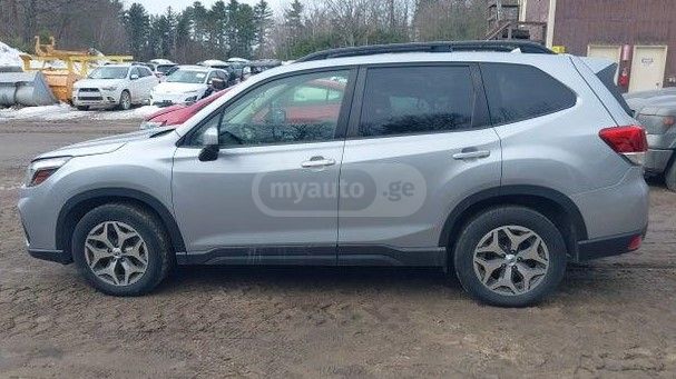 Subaru Forester - фото 8