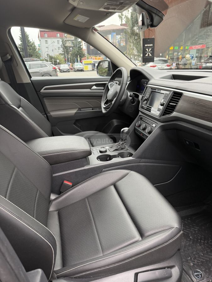 Volkswagen Atlas 2023 — миниатюра 9