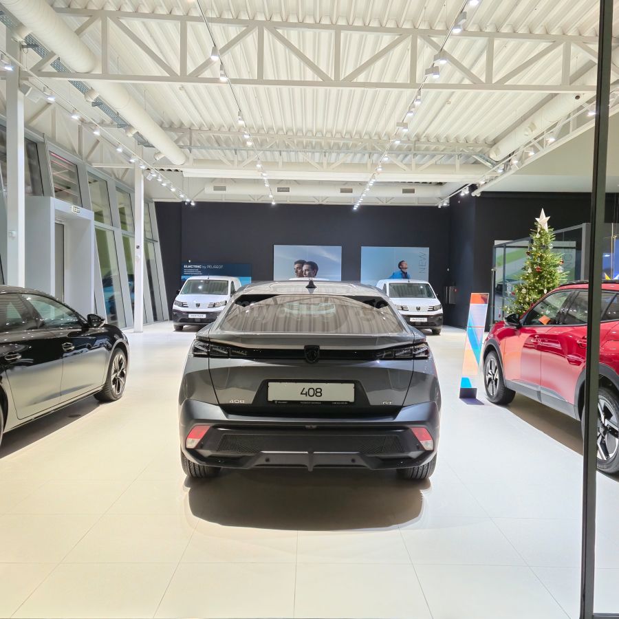 Peugeot 408 