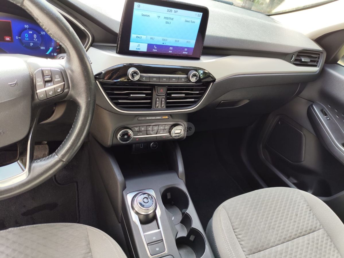 Ford Escape - фото 11
