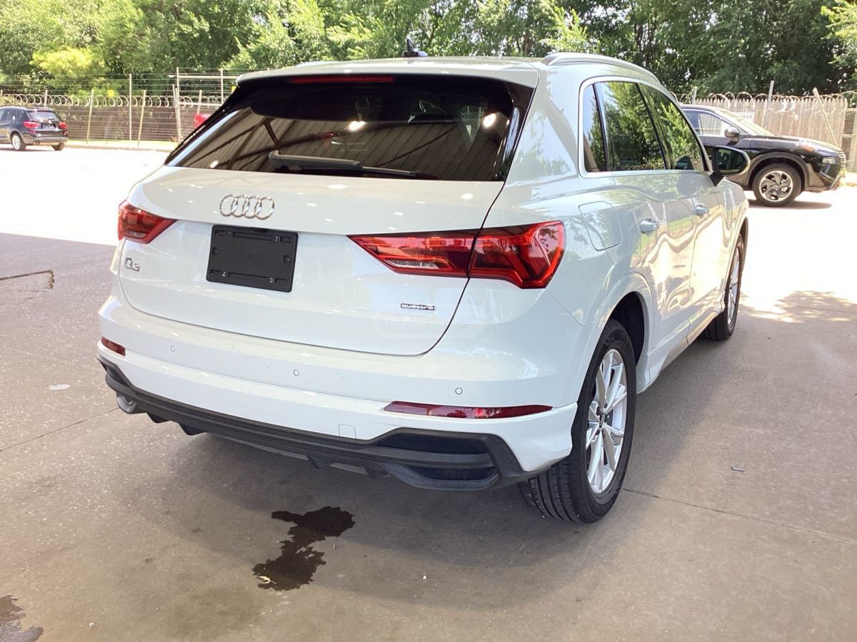 Audi 45 S line Premium 4dr All Whee — миниатюра 4