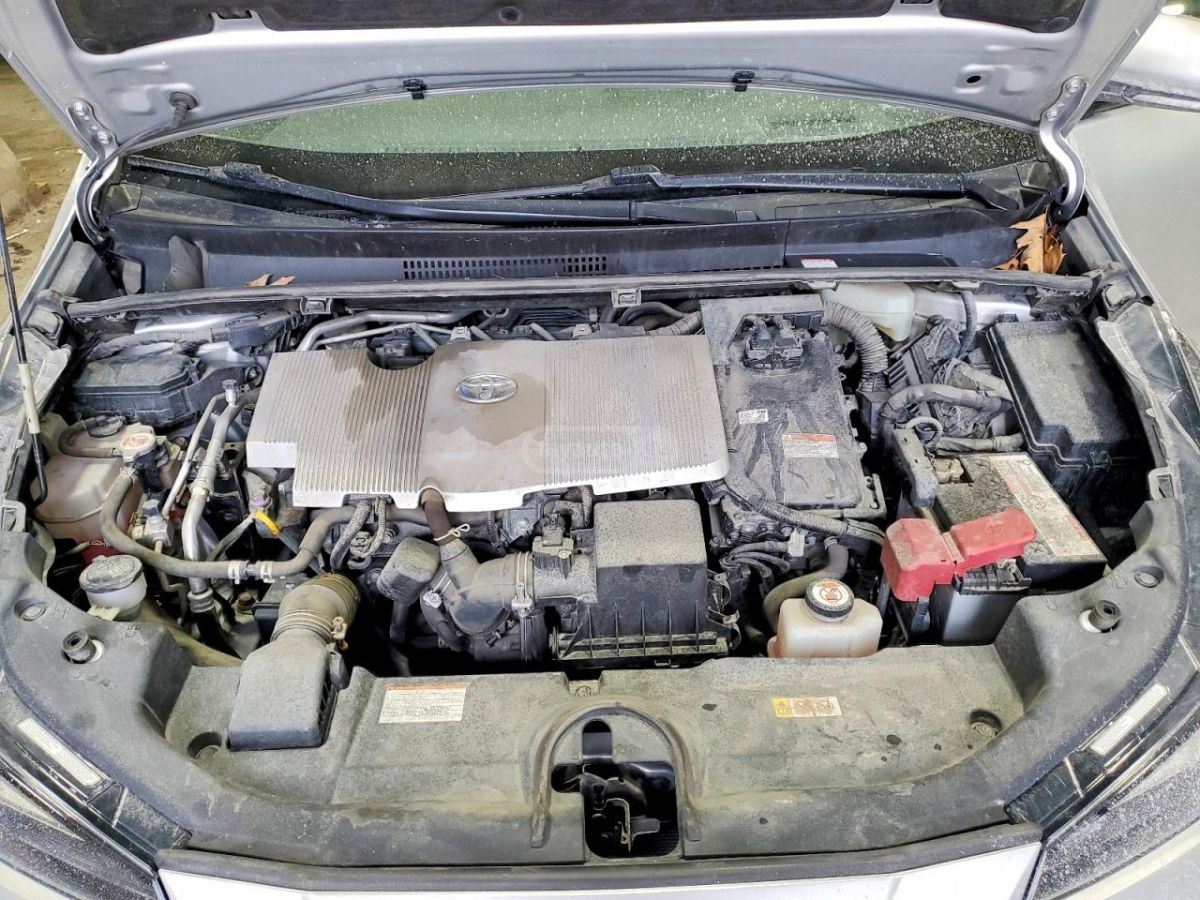 Toyota Prius - фото 11