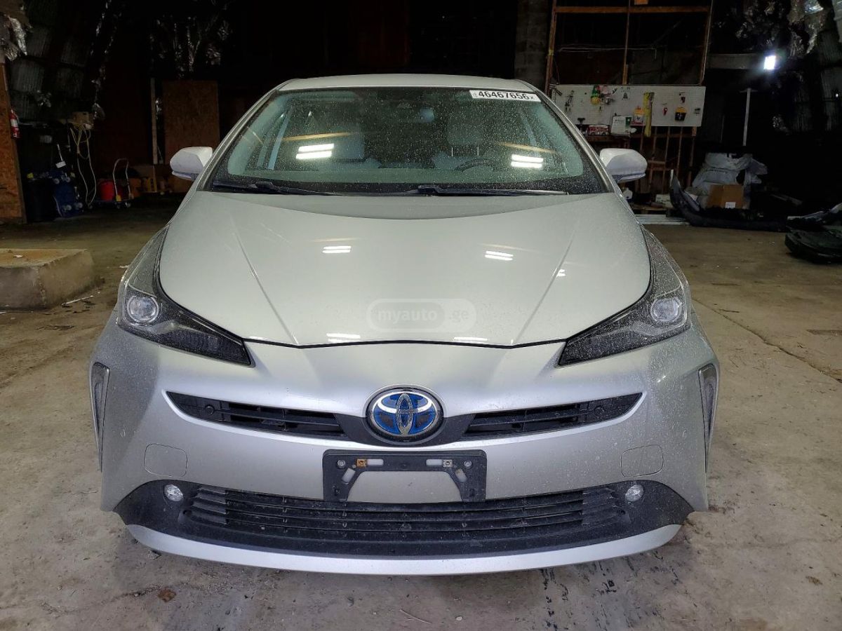 Toyota Prius - фото 5