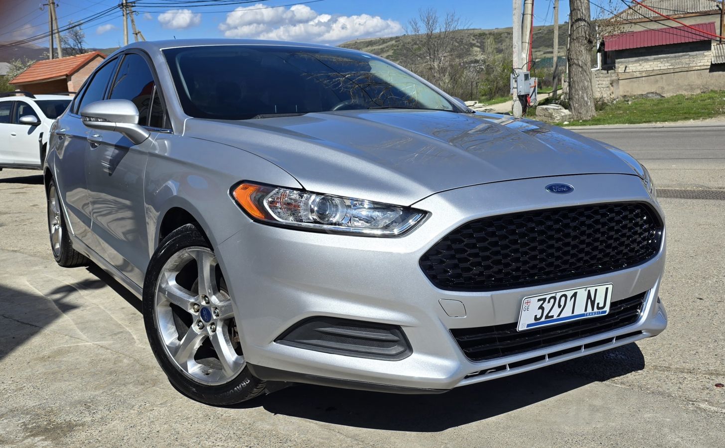 Ford Fusion - фото 4