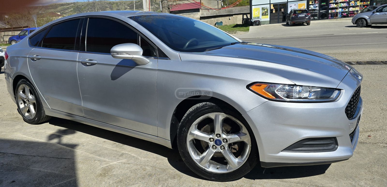 Ford Fusion - фото 5