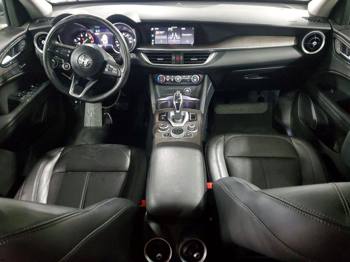Alfa Romeo Stelvio - фото 9