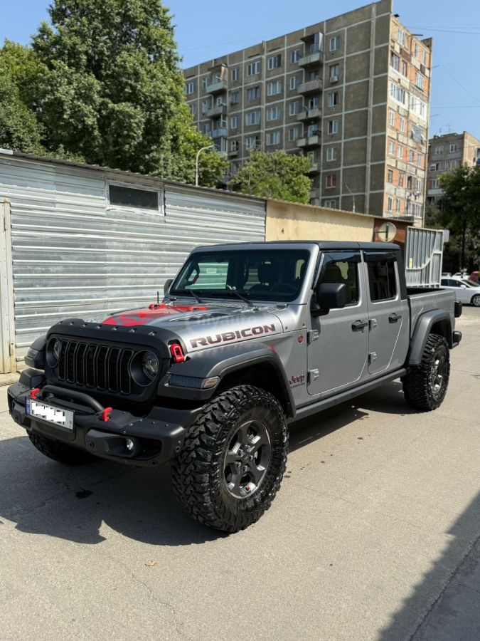Jeep Rubicon 4dr 4x4 Crew Cab 5 ft. — миниатюра 2