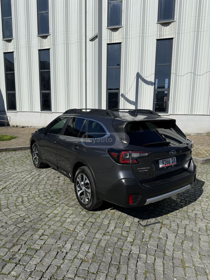 Subaru Limited 4dr All-Wheel Drive CV — миниатюра 5