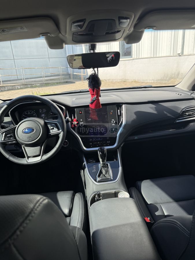 Subaru Limited 4dr All-Wheel Drive CV — миниатюра 6