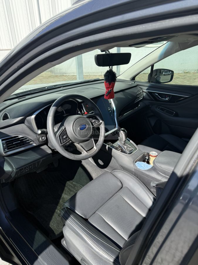 Subaru Limited 4dr All-Wheel Drive CV — миниатюра 9