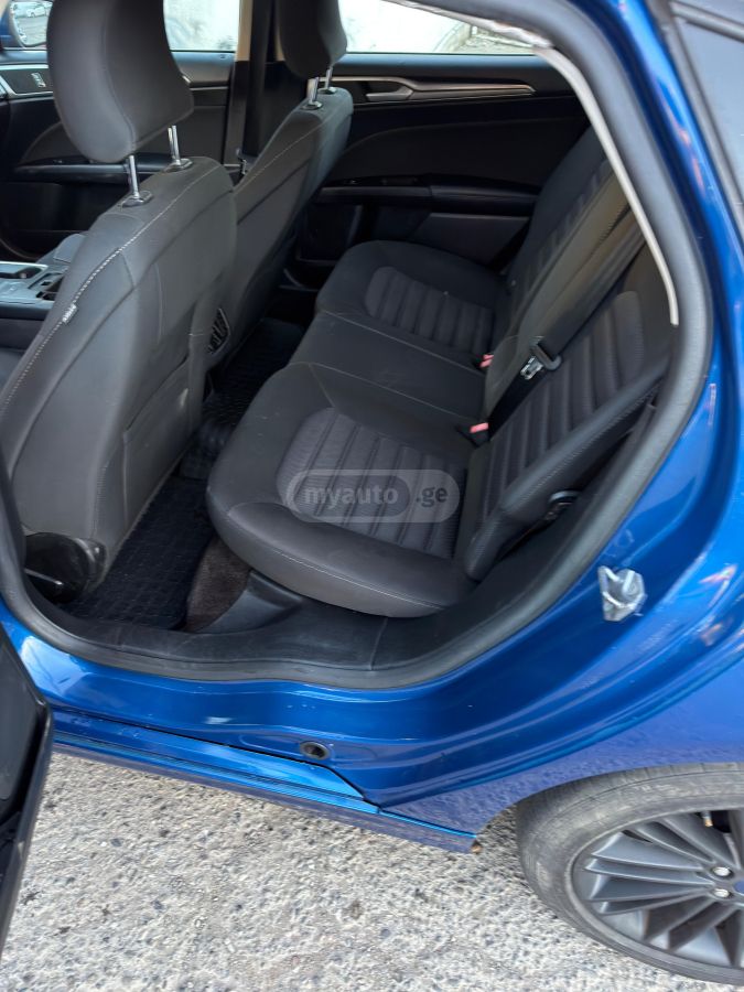 Ford Fusion - фото 4